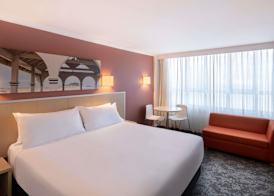 Mercure Newcastle 3