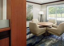 Fairfield Inn & Suites by Marriott Carlisle 2