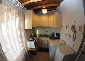 Psirri Artistic Rooftop Apartment with Acropolis View 5