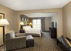 Holiday Inn Express BLOOMINGTON WEST by IHG 4