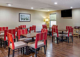 Comfort Inn Clinton 5