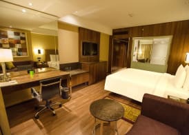 Courtyard by Marriott Chennai 5