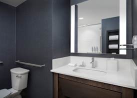 Residence Inn by Marriott Jacksonville Downtown 4