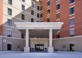 Hampton Inn Cedar Falls Downtown, Ia 5