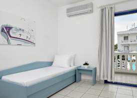 Kazaviti Hotel 5