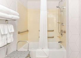 Comfort Suites Whitsett - Greensboro East 5