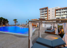 Leonardo Crystal Cove Hotel & Spa – Adults only 2