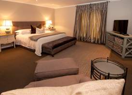8A Grahamstown by The Oyster Collection 4