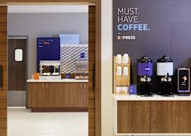 Holiday Inn Express & Suites Pittsfield-Lenox-Berkshires by IHG 4