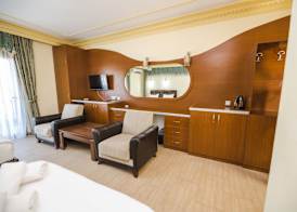 Riverside Garden Resort 2