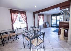 Hospitality Inn 4