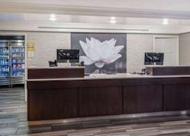 La Quinta Inn by Wyndham Sacramento North 2
