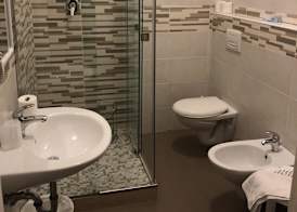 Hotel Gin sul mare 4