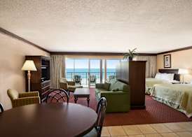 Days Inn by Wyndham Ocean City Oceanfront 5