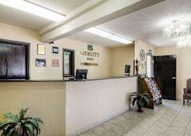 Quality Inn I-70 at Wanamaker 2