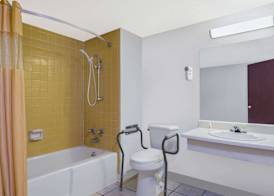 Days Inn by Wyndham Mt. Sterling 2