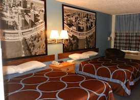 Super 8 by Wyndham Potosi 3