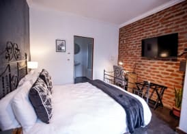 84 on Fourth Guest House 5
