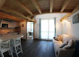 Bombyx Inn 4