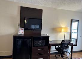 Red Roof Inn Fredericksburg South 4