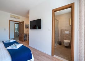 Apartments Njiric 3