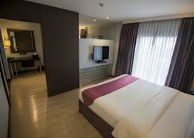 Sukhumvit Suites Hotel 5