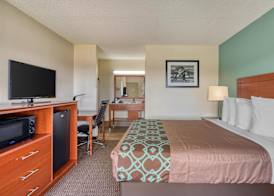 SureStay Hotel by Best Western Bowling Green North 4