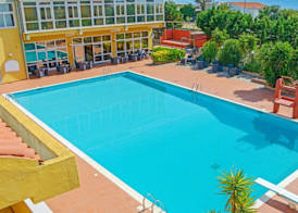 Malaspina Beach Resort 3