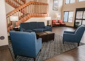 Comfort Suites Effingham Central 3