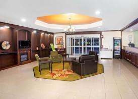 La Quinta by Wyndham Columbus TX 5