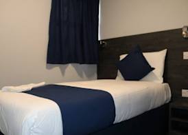 Blue Sapphire Hotel 3