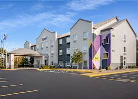 Spark by Hilton La Grange 3