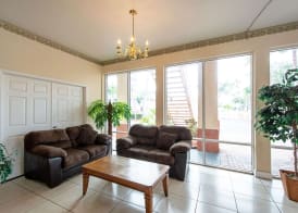 Econo Lodge Inn & Suites Clearwater Central 3