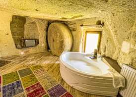 Heritage Cave Suites 4