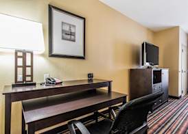 Comfort Suites Jackson I-40 5