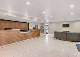 Best Western Carlsbad by the Sea 2