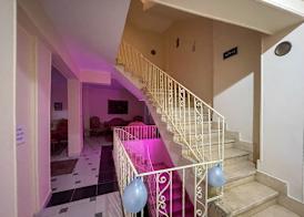 Chez l'ami hotel 5