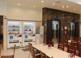 Toyoko Inn Osaka Tenjinbashi-suji Rokuchome 2
