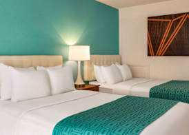 Howard Johnson by Wyndham Ocean City Oceanfront 3