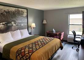 Super 8 by Wyndham Chenoa 3
