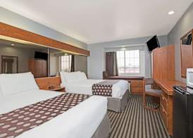 Microtel Inn & Suites by Wyndham Garland/Dallas 2