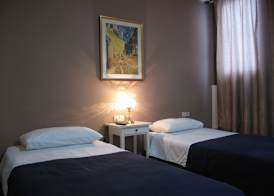 Hostal LK Barcelona 4