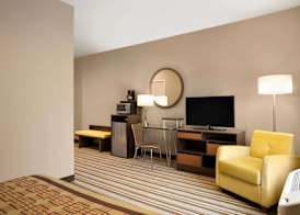 Super 8 by Wyndham Hershey Chocolate Avenue 5