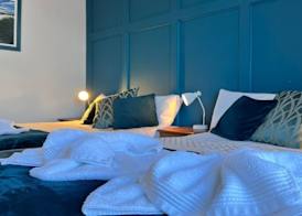 Harbour House 2