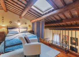 GuestHost - Ariostea University Duplex Apartment 4