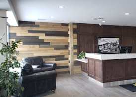Super 8 by Wyndham Spruce Grove 2