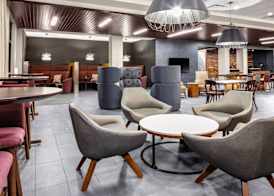Courtyard by Marriott East Lansing Okemos 3