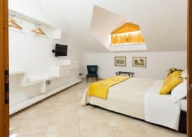 L'Insolita Reggia 2
