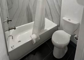 Rodeway Inn Mineola 4