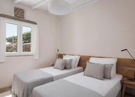Morfes Luxury Apartments 4